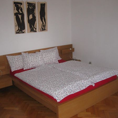 Appartement St. Leonhard Graz Exteriör bild