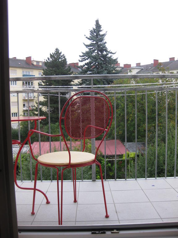 Appartement St. Leonhard Graz Exteriör bild